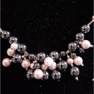 19" HEMATITE &PEARLIZED PINK RESIN ART